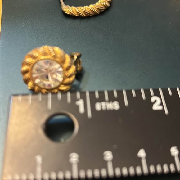 Vintage Premier USA 2 pair clip earrings adjustable stud/dangle interchangeable - Picture 11 of 11